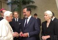 Volkswagen: Pischetsrieder predal Phaetona papežu Benediktu XVI.