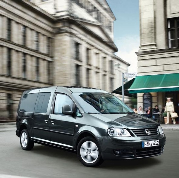 Volkswagen Caddy Maxi Life: Velik. Večji. Maxi. - dodatnih 47 cm