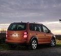 Volkswagen CrossTouran: Najuspešnejši nemški enoprostorec kot model Cross