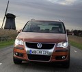 Volkswagen CrossTouran: Najuspešnejši nemški enoprostorec kot model Cross