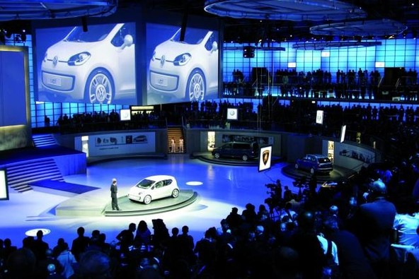 Volkswagen in IAA Frankfurt: Svetovna premiera študije up! - Volkswagen na novo odkriva 