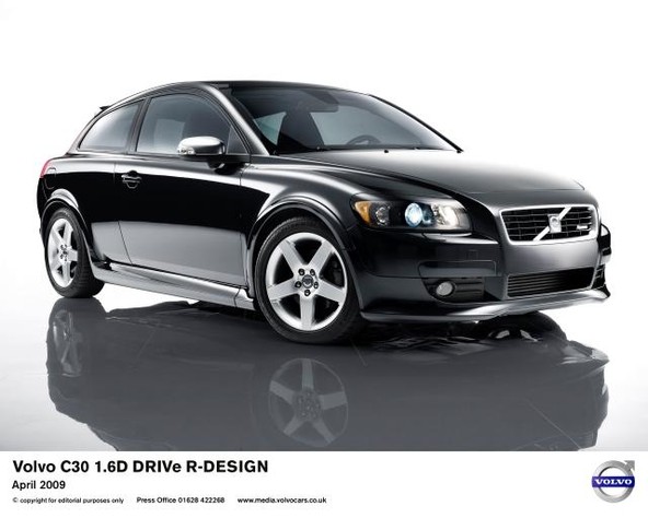 Volvo: Modeli C30, S40 in V50 DRIVe s paketom R-Design