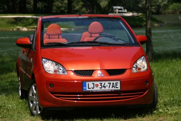 domača predstavitev: Mitsubishi colt CZC