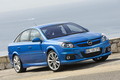 mednarodna predstavitev: Opel OPC