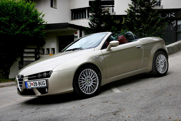 domača predstavitev: Alfa spider