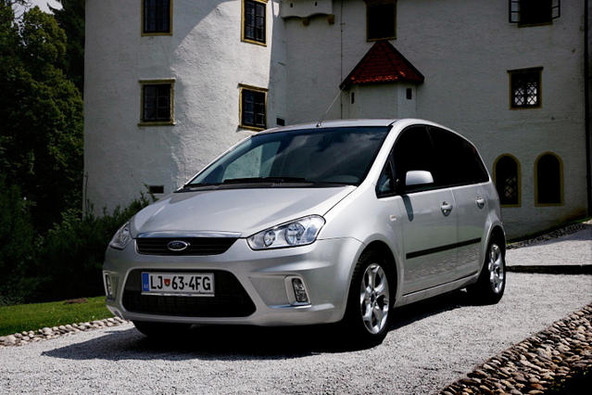 domača predstavitev: Ford C-max