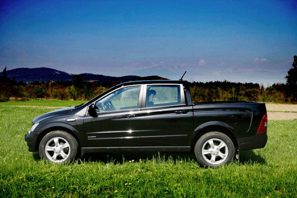 domača predstavitev: Ssangyong actyon sports