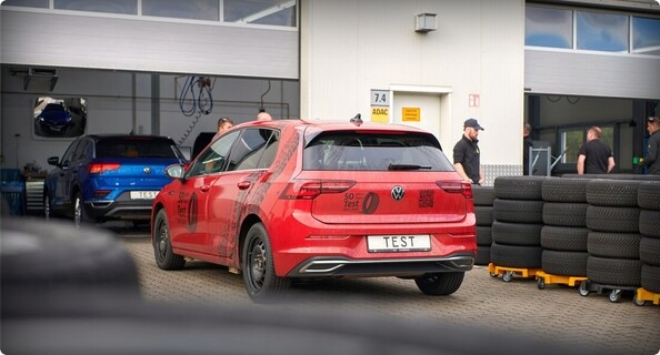 Presenečenje znamke Continental ADAC test celoletnih pnevmatik