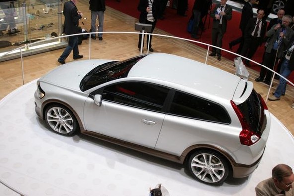 Ženeva 2006: Spomladanska bera