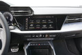 Audi A3 sportback 35 TFSI S line S tronic : Obleka naredi … avto?