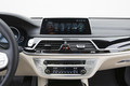 BMW M760Li xdrive: Prvi razred