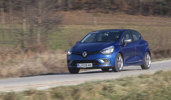 Renault clio TCe 120 intens: Ima (skoraj) vse, kar imajo veliki