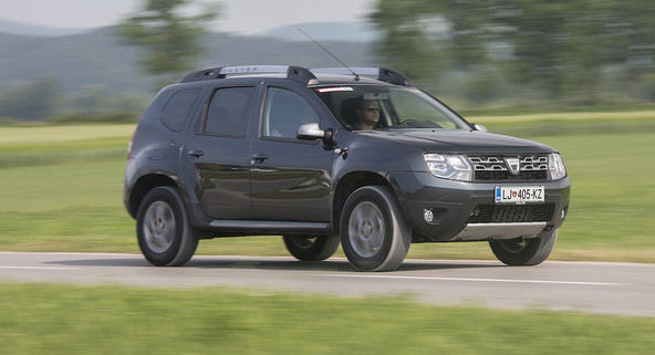 Dacia duster 1.5 dCi EDC laureate: Tudi z avtomatiko