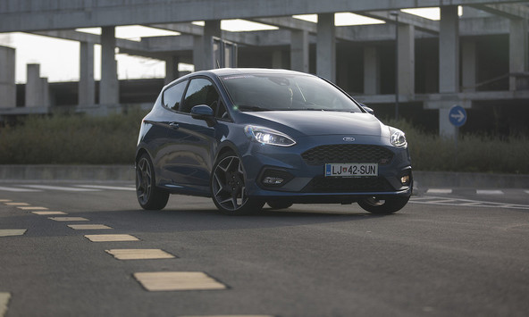 Ford fiesta 1.5 ecoboost ST: Petarda!