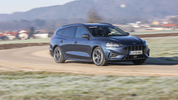 Ford focus karavan 1.5 ecoboost st-line business: Zasluži si boljše čase