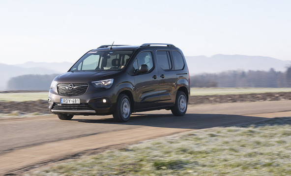 Opel combo life 1.5 dizel innovation: Naj stvari so tri!