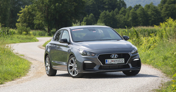 Hyundai i30 fastback T-GDI 140 premium N-line: Idealna linija