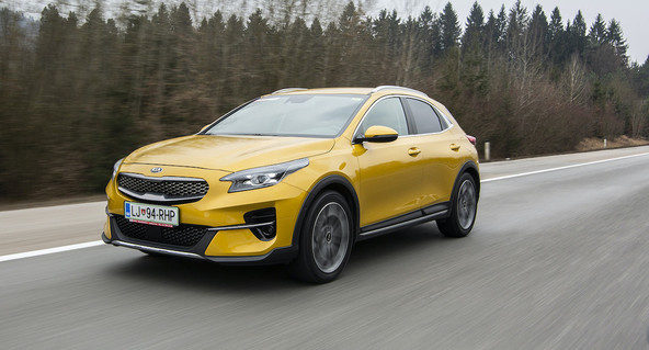 KIA Xceed 1.4 T-GDi DCT EX stream: Bistvena je oblika