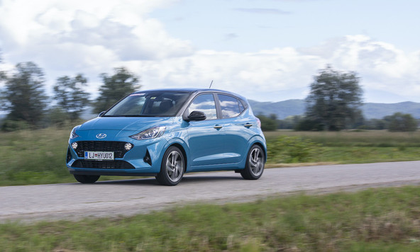 Hyundai i10 1.2 premium: Ni od muh!