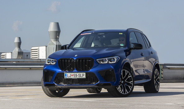 BMW X5 M competition: Tovarna moči