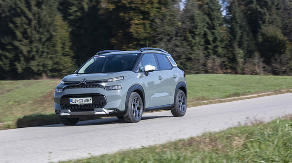 Citroën C3 aircross 1.2 puretech 110 shine: Prikupen in bolj opazen