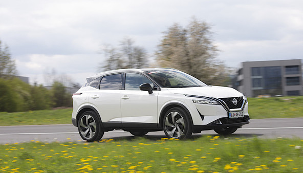 Nissan qashqai 1.3 DIG-T 158 CVT tekna+: Tudi v tretje ohranja svoje bistvo