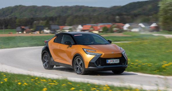 Toyota C-HR 2.0 HEV AWD-i premiere: Odraščanje