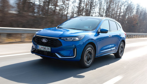 Ford kuga 2.5 PHEV ST-line X: Z ali brez?
