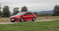 Opel insignia grand sport 1.6 turbo exclusive: Rdeča strast