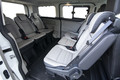 Ford tourneo custom 2.0 TDCi limited: Prostoren in udoben potovalnik