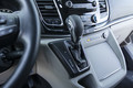 Ford tourneo custom 2.0 TDCi limited: Prostoren in udoben potovalnik
