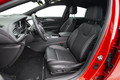 Opel insignia grand sport 1.6 turbo exclusive: Rdeča strast
