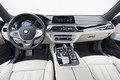 BMW M760Li xdrive: Prvi razred