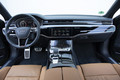 Audi A8 55 TFSI quattro: S kravato in supergami