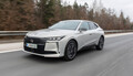DS N°4 hybrid 145 e-DCT6 étoile: Francoski zapeljivec