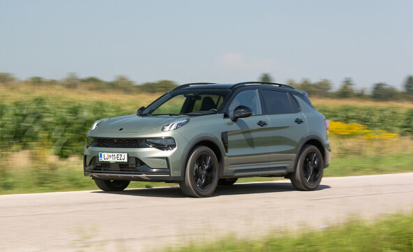 Lynk & Co 01 PHEV more: Veliko ima povedati