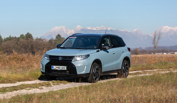 Suzuki vitara 1.4 boosterjet allgrip hibrid elegance: Ponuja več, kot kaže na prvi pogled