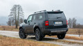 Toyota land cruiser 2.8 D-4D MHEV premium: Terenski orjak s ščepcem elektrike
