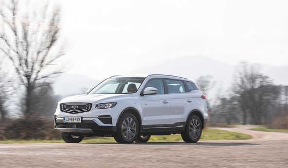 Geely atlas pro 1.5 4WD: Volvo outlet SUV
