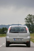 Opel corsa 1,2 twinport silverline: Mestni avanturist