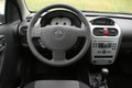 Opel corsa 1,2 twinport silverline: Mestni avanturist