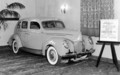 Ford V8 Deluxe Fordor Sedan - 1939