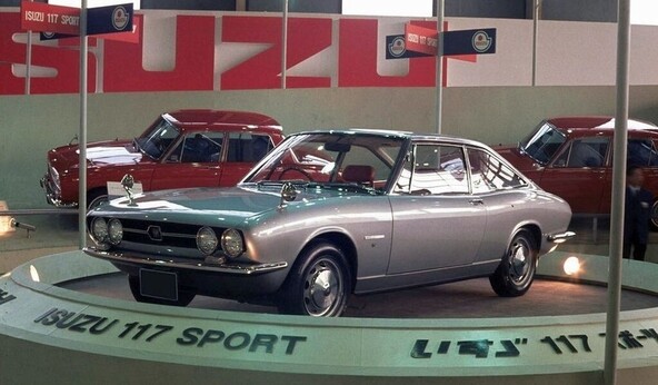 Isuzu 117 coupé: Giugiarova japonska mojstrovina