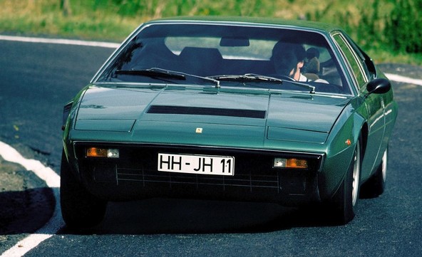 Ferrari-Dino 208 GT4: Ovca v volčji koži