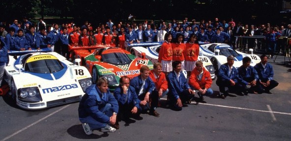 24 UR LE MANSA: MAZDA 787B Z DEMONSTRACIJSKO VOŽNJO NA JUBILEJNI DIRKI 