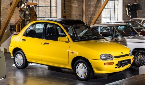 MAZDA 121 ‘GOLDY’: POSEBNA RAZLIČICA MAZDE 121