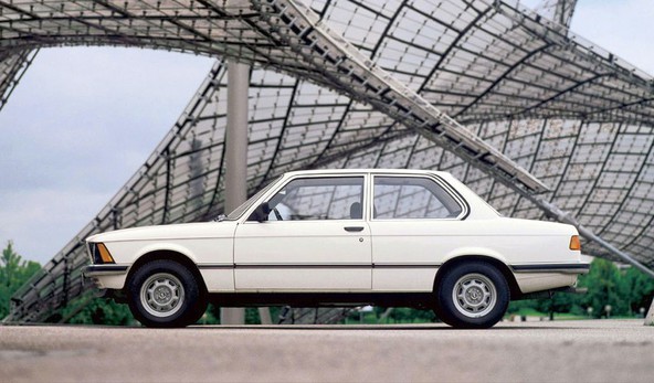 BMW serija 3 (E21): 40 let prve serije 3