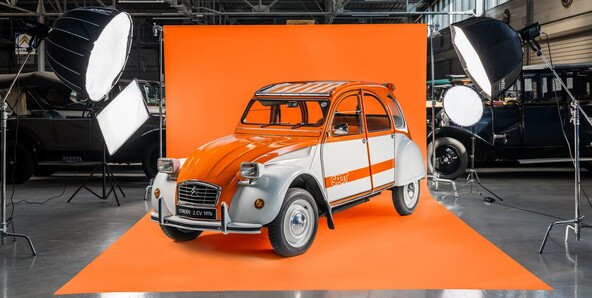IDEJA IZPOD PERESA SERGA GEVINA: CITROËN PRAZNUJE 50. OBLETNICO MODELA 2 CV SPOT, PRVE OMEJENE SERIJE ZNAMKE