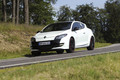 RENAULT SPORT: ČAŠČENJE ZMOGLJIVOSTI NA CESTI