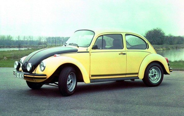 Volkswagen 'Käfer' 1303 & Autobild Classic: 'Klasik leta 2012' po mnenju bralcev